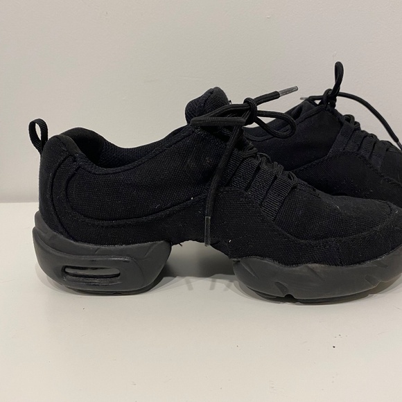 Bloch Canvas Boost Dance Sneaker in Black Size 9 - Picture 2 of 5